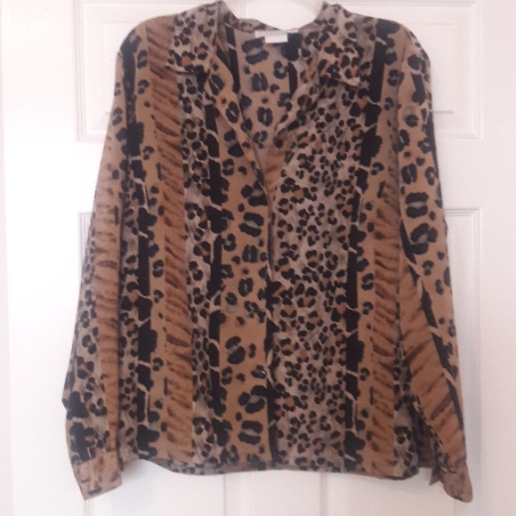 Donn Kenny Tops - Vintage Donn Kenny animal print blouse